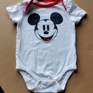Gap Disney baby white & red onsie with Mickey Mouse size 12 -18 month
